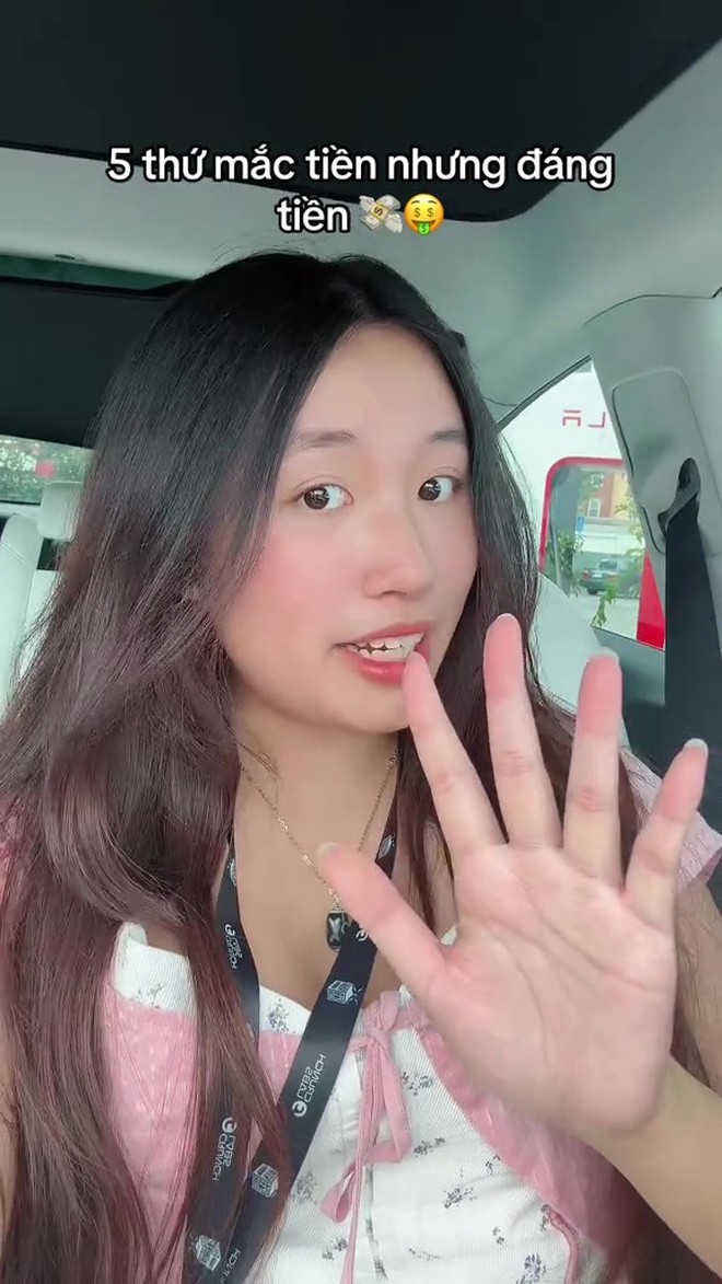“Top 5 thứ đáng tiền” thành trend: Vì sao ai cũng muốn khoe mình đã mua gì?- Ảnh 4.