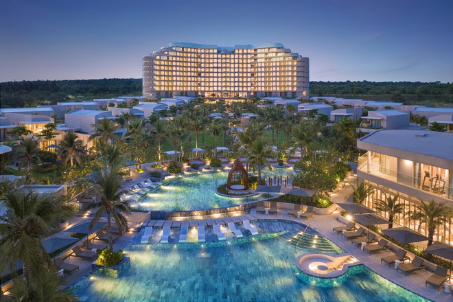 Trải nghiệm tổ hợp nghỉ dưỡng 4 tỷ USD tại TP.HCM: Lần đầu mở casino cho người Việt, cho&aacute;ng ngợp với 19 nh&agrave; h&agrave;ng v&agrave; hơn 1.200 ph&ograve;ng kh&aacute;ch sạn - Ảnh 4.