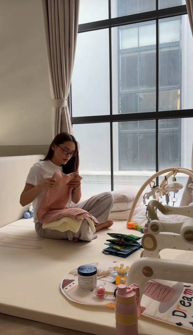 Cuộc sống gi&agrave;u c&oacute; trong biệt thự song lập của Ng&ocirc; Phương Thảo, qu&ecirc; Kh&aacute;nh H&ograve;a, SN 2000 - Ảnh 5.
