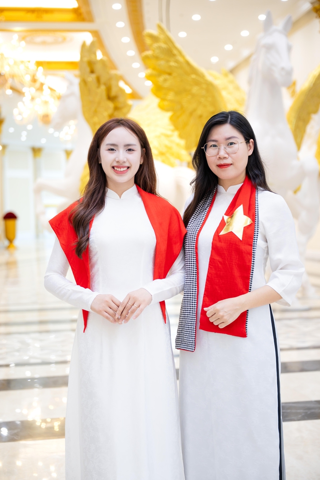Vingroup ra mắt “kỳ quan sân khấu” Đất Nước Thiên Hùng Ca - đại show 75 phút tôn vinh hành trình 4.000 năm lịch sử Việt Nam - Ảnh 12.