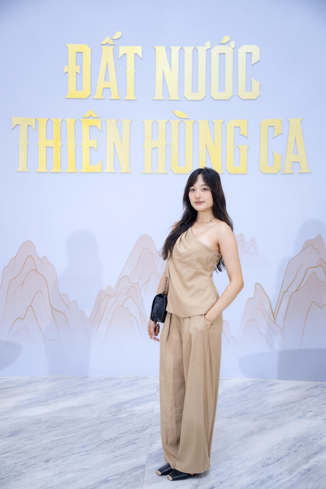 Vingroup ra mắt “kỳ quan sân khấu” Đất Nước Thiên Hùng Ca - đại show 75 phút tôn vinh hành trình 4.000 năm lịch sử Việt Nam - Ảnh 5.