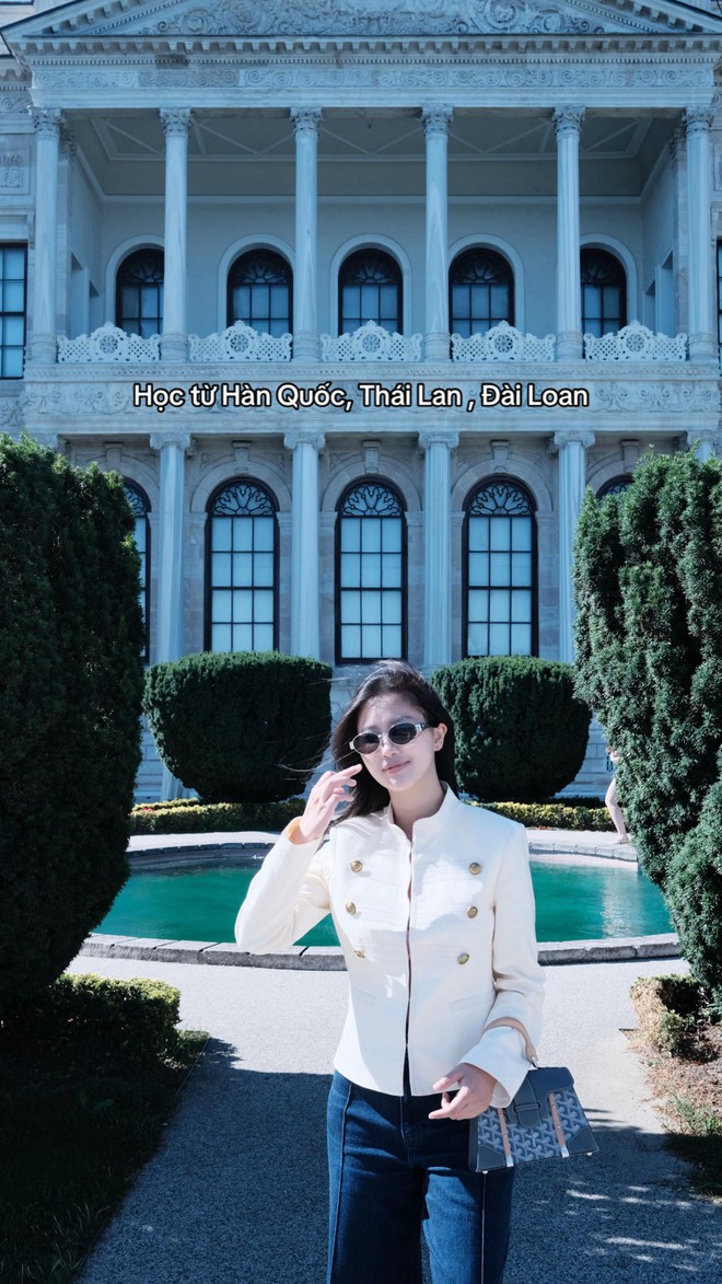Bác sĩ nội trú gây sốt mạng xã hội với loạt ảnh đời thường đậm chất old money- Ảnh 8.