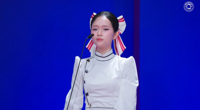 Danh t&iacute;nh th&iacute; sinh &ldquo;mặt b&uacute;ng ra biểu cảm&rdquo; trong show ph&eacute;p thuật của Dược Sĩ Tiến- Ảnh 4.