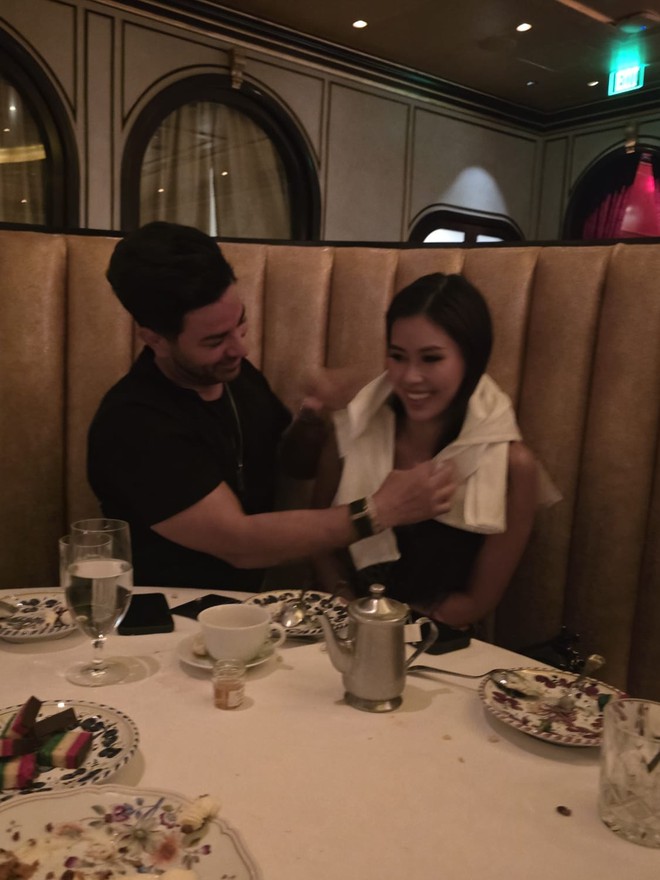 Mối quan hệ của con g&aacute;i tỷ ph&uacute; Johnathan Hạnh Nguyễn v&agrave; gia đ&igrave;nh chồng Dubai sau đ&aacute;m cưới- Ảnh 8.