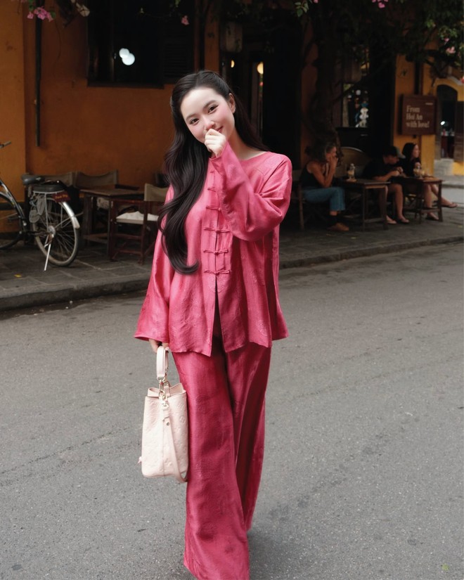 5 local brand Việt đốn tim g&aacute;i xinh: Mỗi lần l&ecirc;n BST mới l&agrave; một lần g&acirc;y b&atilde;o, chị em diện l&ecirc;n sao m&agrave; xinh - Ảnh 7.