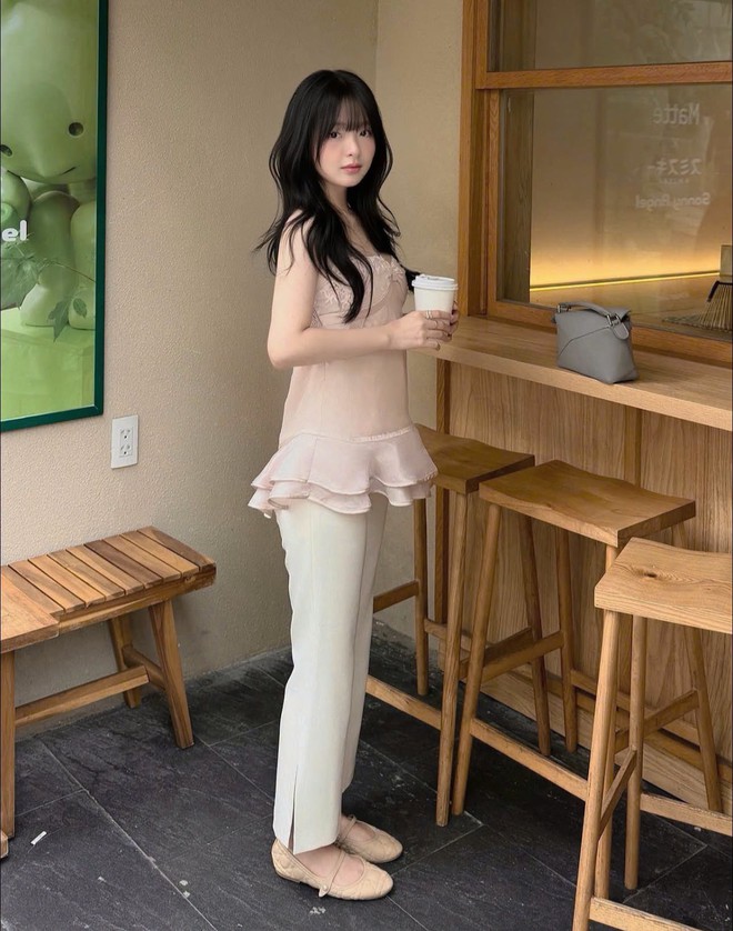 5 local brand Việt đốn tim g&aacute;i xinh: Mỗi lần l&ecirc;n BST mới l&agrave; một lần g&acirc;y b&atilde;o, chị em diện l&ecirc;n sao m&agrave; xinh - Ảnh 6.