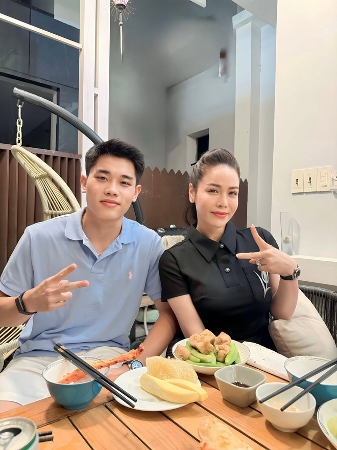 Mối quan hệ của Đ&igrave;nh Bắc v&agrave; Nhật Kim Anh - Ảnh 2.