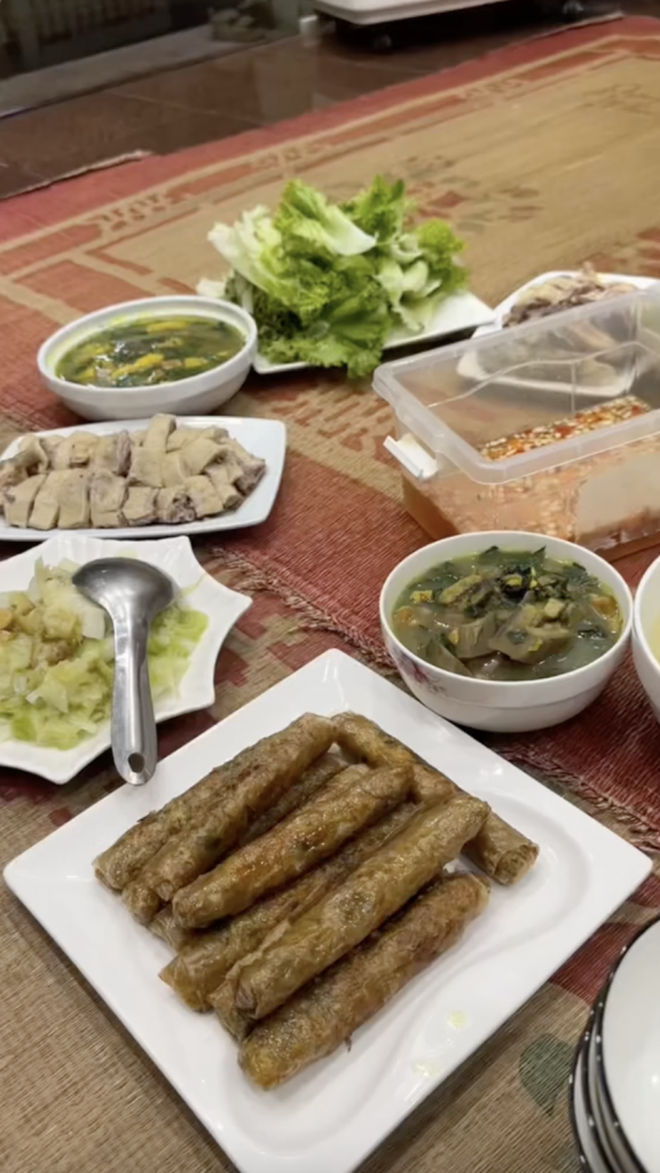 Cơm nh&agrave; Quang Hải - Chu Thanh Huyền - Ảnh 3.