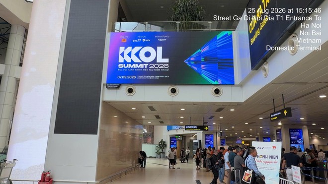 KOL Summit 2026 "phủ s&oacute;ng" OOH tại H&agrave; Nội v&agrave; TP.HCM: Đưa th&ocirc;ng điệp "Viral c&oacute; t&acirc;m - Ảnh hưởng c&oacute; tầm" ra đời thực - Ảnh 7.