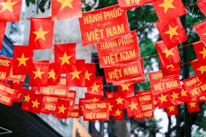 Từ &ldquo;Hạnh ph&uacute;c l&agrave; người Việt Nam&rdquo; đến &ldquo;Tổ Quốc Trong Tim&rdquo;: C&aacute;ch SHB lan tỏa t&igrave;nh y&ecirc;u nước v&agrave; niềm tự h&agrave;o d&acirc;n tộc - Ảnh 8.