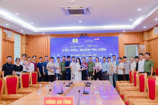 Từ Bắc v&agrave;o Nam, mạng lưới 34 C&acirc;u lạc bộ Niềm tin số ch&iacute;nh thức ra mắt tại KOL Summit 2026 - Ảnh 5.
