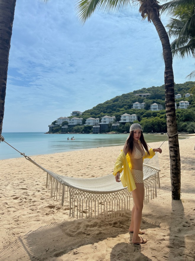 Kỳ nghỉ "view triệu đô" của hội nhà giàu, mỹ nhân đẹp nhất Việt Nam - Ảnh 2.