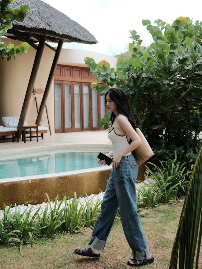 Kỳ nghỉ "view triệu đô" của hội nhà giàu, mỹ nhân đẹp nhất Việt Nam - Ảnh 17.