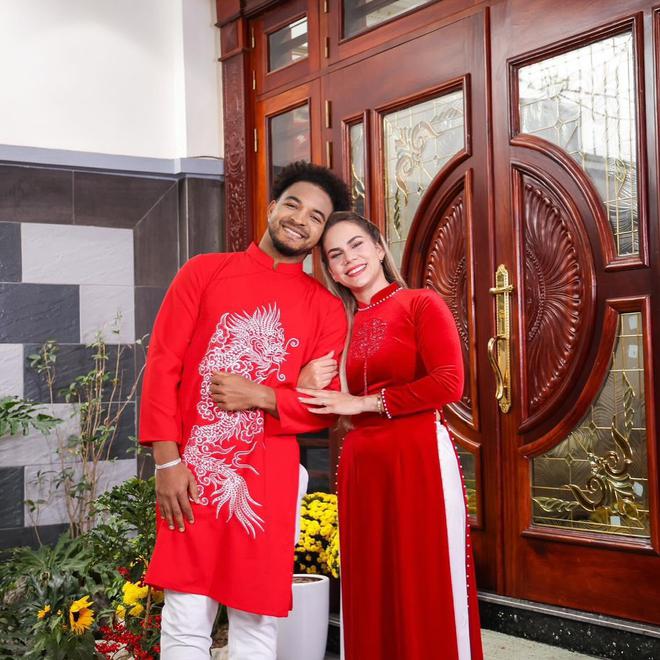Xu&acirc;n Son - cầu thủ đắt gi&aacute; nhất ĐT Việt Nam, từng bị t&igrave;nh đầu từ chối, l&agrave;m &ldquo;shipper&rdquo; t&aacute;n đổ con g&aacute;i &ocirc;ng chủ tiệm b&aacute;nh- Ảnh 6.