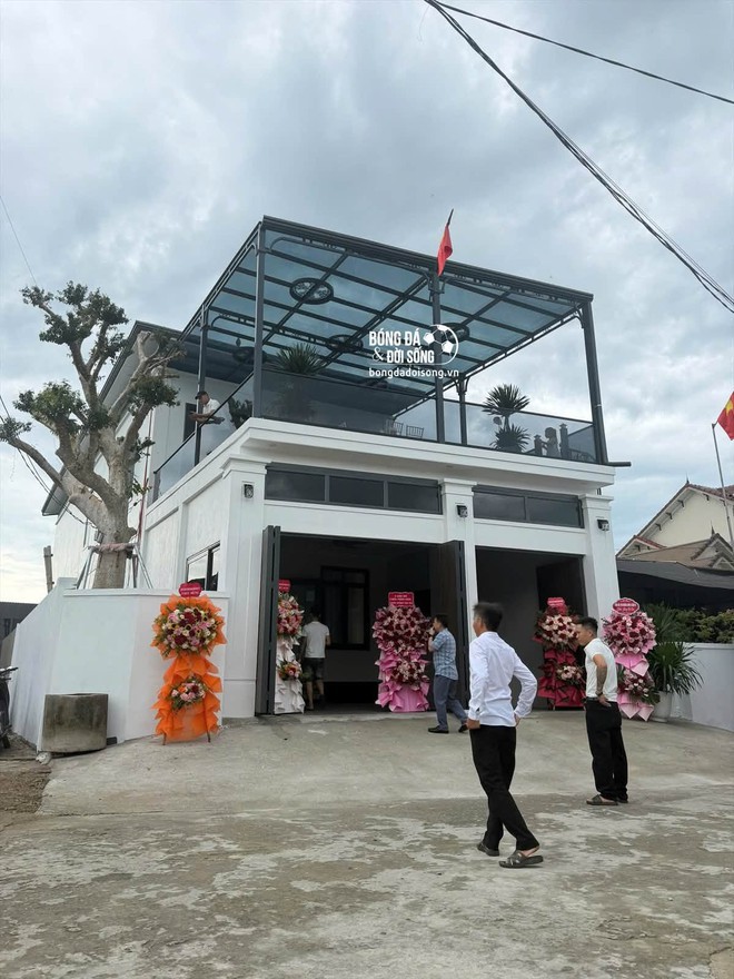 M&oacute;n qu&agrave; t&acirc;n gia đặc biệt của Đ&igrave;nh Bắc - Ảnh 2.
