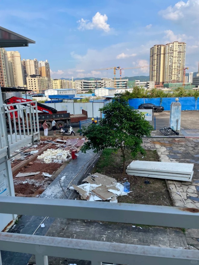Căn ph&ograve;ng 15m&sup2; c&ocirc;ng ty cấp cho nữ nh&acirc;n vi&ecirc;n l&agrave;m ở c&ocirc;ng trường x&acirc;y dựng, lương 31 triệu/ th&aacute;ng - Ảnh 8.