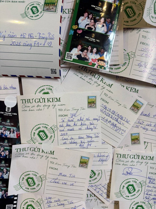 Ngày cuối tiếc nuối ở số 35 Tràng Tiền: "Tạm biệt nơi em được bố cho đi ăn kem khi được 10 điểm toán đầu tiên" - Ảnh 15.