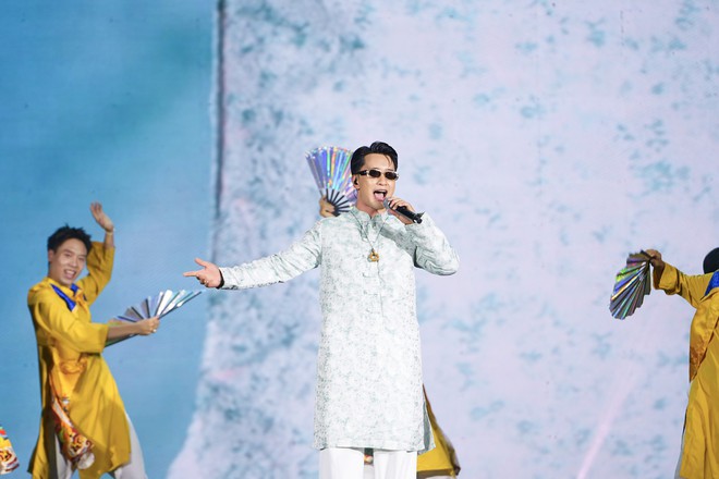 Toàn cảnh lễ bế mạc Festival Thăng Long - Hà Nội 2026: Di sản được trao truyền, sáng tạo và tiếp nối - Ảnh 3.