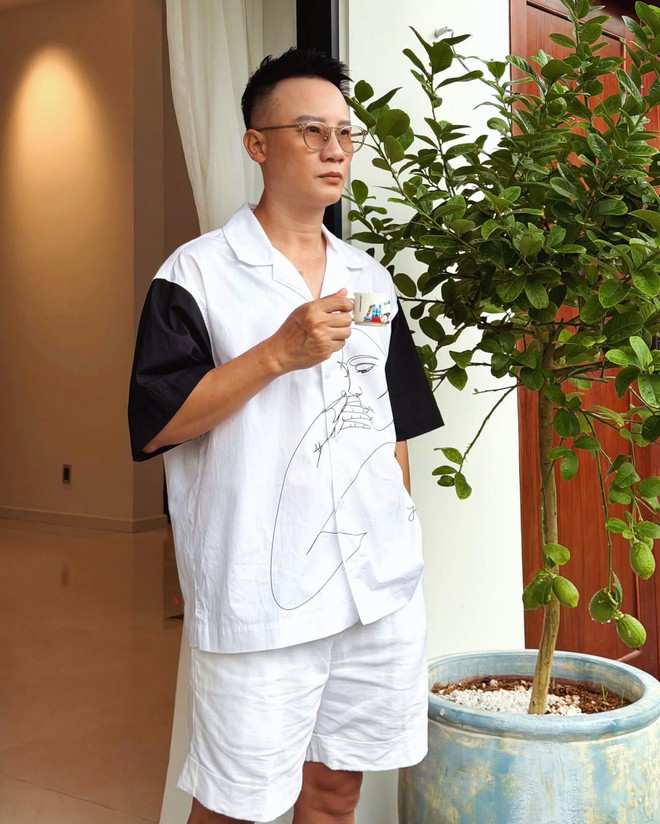 Nam nghệ sĩ Việt cưới vợ miền T&acirc;y, sở hữu biệt thự nh&agrave; vườn rộng 500m&sup2; - Ảnh 6.