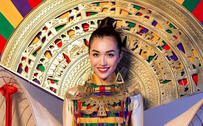 Lộ diện quốc phục Á Hậu Lệ Hằng có thể sẽ mặc khi tham dự Hoa Hậu Hoàn Vũ 2016