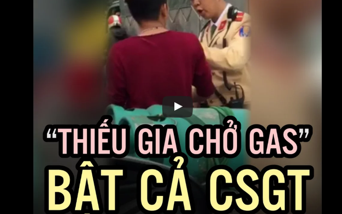 Anh chở ga không đội mũ bảo hiểm "chí phèo'' nhất Hà Nội