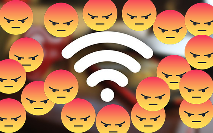 Muốn Wi-Fi không tụt thì phải làm những thứ oái oăm này đây: Đến cả nước và đèn sáng cũng phải tránh