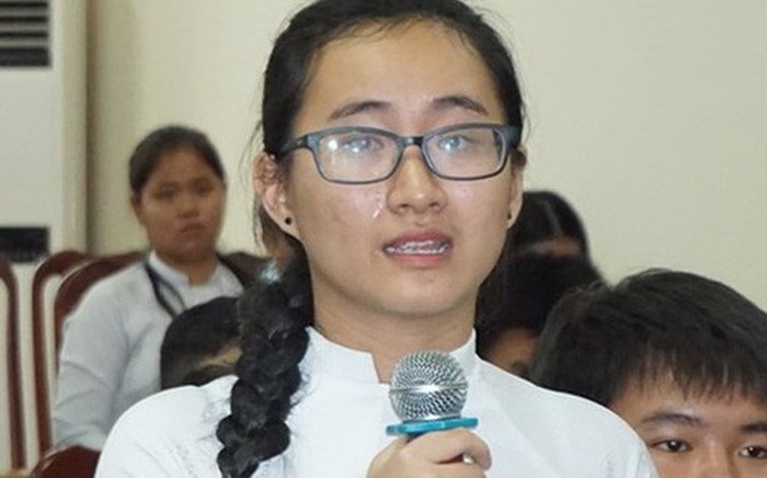 Cô giáo dạy Toán không nói khi lên lớp: "Dù bất cứ lý do gì thì tôi cũng đã sai"