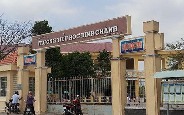 Luật sư: Chưa thể khởi tố hình sự phụ huynh bị tố bắt cô giáo phải quỳ xin lỗi