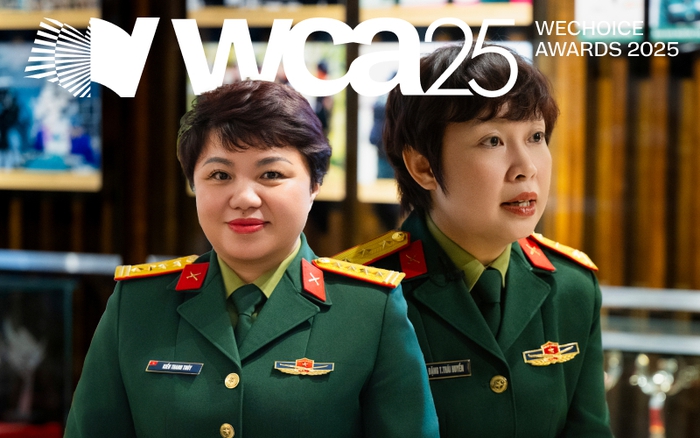 Mưa Đỏ giống như một chiến dịch - nơi mỗi cảnh quay là một nhiệm vụ, mỗi quyết định đều mang ý nghĩa tri ân