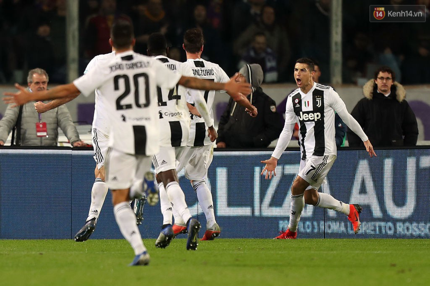Họa mi Ronaldo hót vang trên chấm penalty, phá kỷ lục tồn tại 60 năm của Juventus - Ảnh 7.