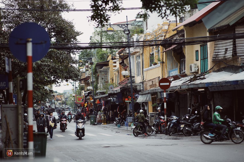 Có một Hà Nội chiều cuối năm thong thả, ung dung đầy thân thuộc - Ảnh 1.