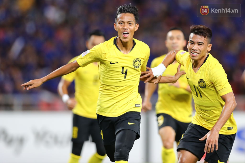 Cầu thủ Thái Lan suy sụp, đổ gục xuống sân sau thất bại đau đớn trước Malaysia - Ảnh 17.