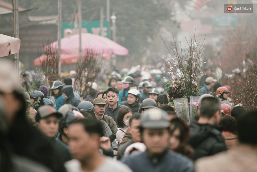 Hà Nội trước và trong Tết: Những sự đối lập vô cùng đáng yêu! - Ảnh 5.