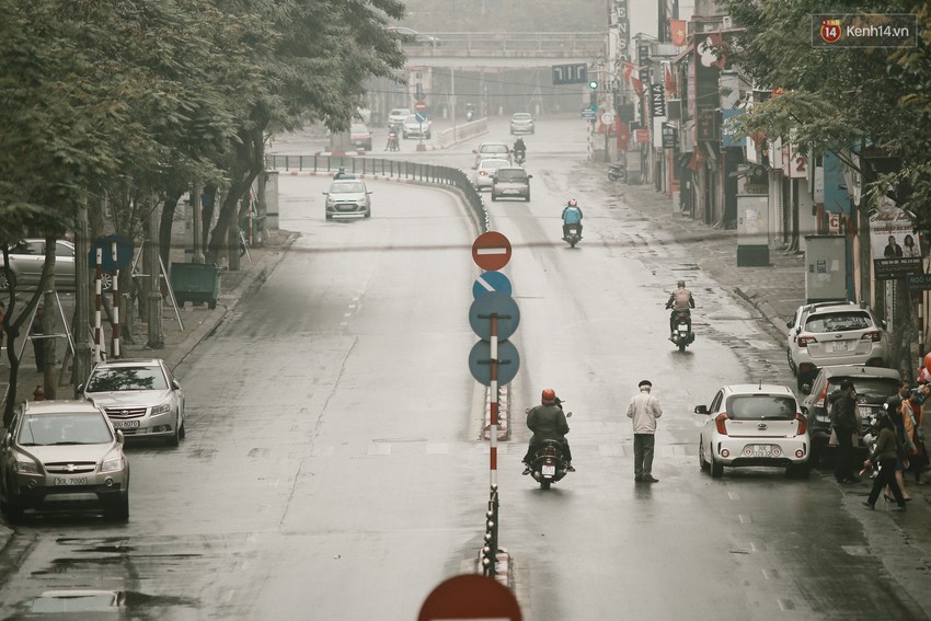 Hà Nội trước và trong Tết: Những sự đối lập vô cùng đáng yêu! - Ảnh 10.