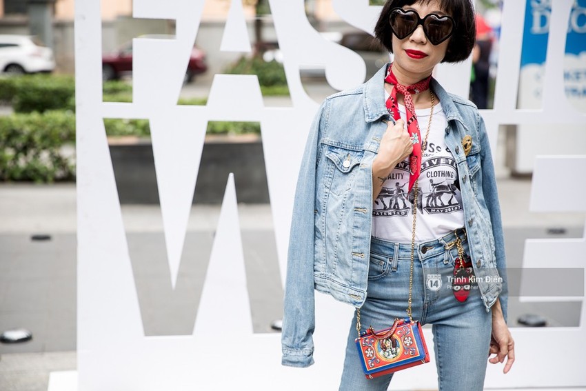 Street style ngày đầu VIFW 2018: các tín đồ thời trang Sài thành lên đồ quằn quại đốt mắt người nhìn - Ảnh 14.