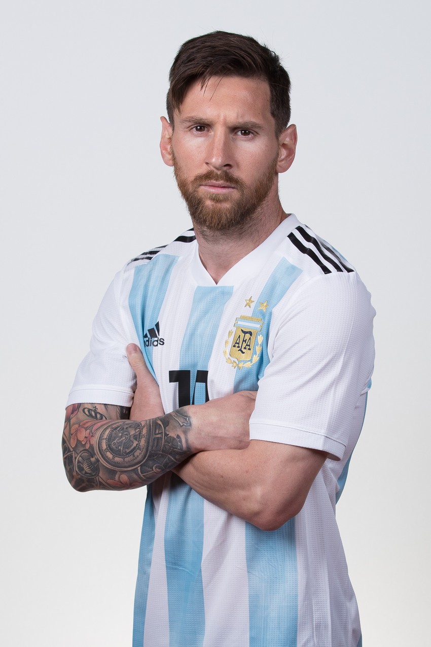 Ảnh chân dung cực nét của Ronaldo, Messi, Neymar và các ngôi sao lớn nhất World Cup 2018 - Ảnh 2.