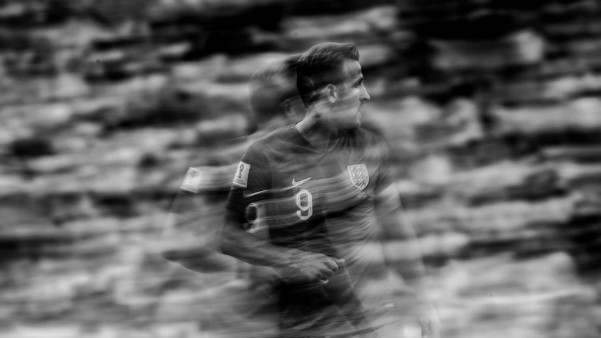 Bộ ảnh trắng đen choáng ngợp về World Cup 2018 - Ảnh 8.
