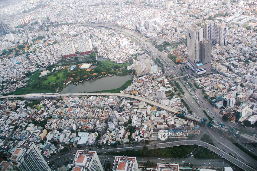 Chùm ảnh: Đứng ở tầng cao nhất Landmark 81, nhìn toàn cảnh Sài Gòn đẹp và bình yên đến thế! - Ảnh 8. Chùm ảnh: Đứng ở tầng cao nhất Landmark 81, nhìn toàn cảnh Sài Gòn đẹp và bình yên đến thế! - Ảnh 8.