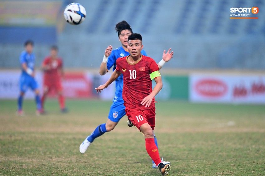 Kh&ocirc;ng nghỉ ngơi, HLV Park Hang-seo tới s&acirc;n theo d&otilde;i U22 Việt Nam đấu CLB qu&ecirc; nh&agrave; - Ảnh 8.