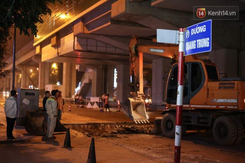 C&ocirc;ng nh&acirc;n H&agrave; Nội &ldquo;trắng đ&ecirc;m&rdquo; cải tạo, sửa chữa trục đường Trần Ph&uacute; &ndash; Quang Trung - Ảnh 10.
