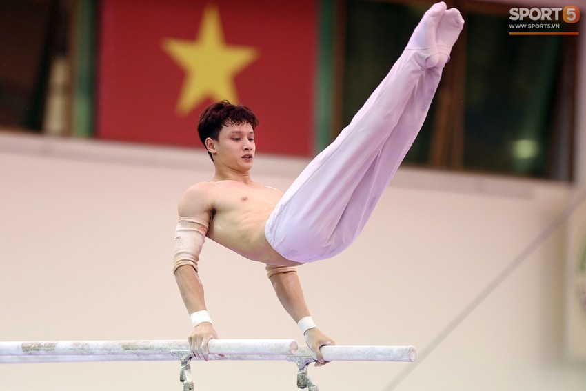 Ngắm nhan sắc cực phẩm của Đinh Phương Th&agrave;nh - nam vương Thể dục dụng cụ Việt Nam tại SEA Games 2019 - Ảnh 2.