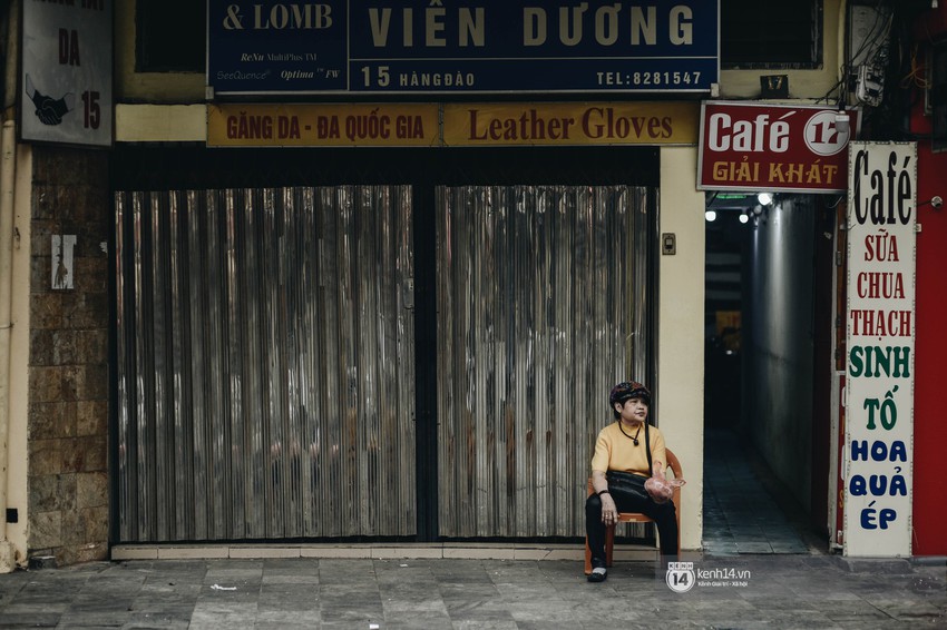 C&oacute; một H&agrave; Nội s&aacute;ng 30 Tết vắng lặng, an nhi&ecirc;n v&agrave; rất... H&agrave; Nội! - Ảnh 11.