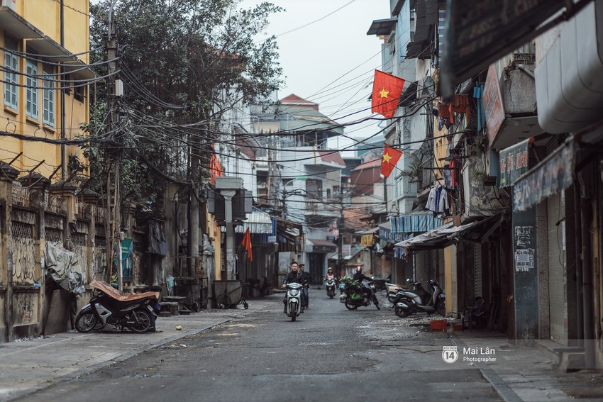 Sáng mùng 1 Tết Hà Nội: Vắng thế mà sao yêu thế! - Ảnh 9.