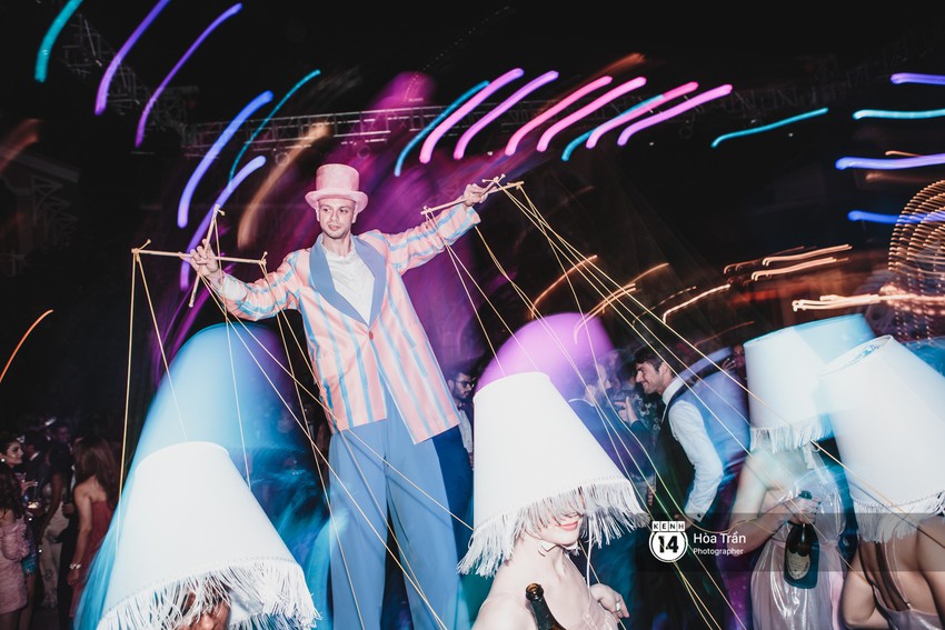 Cặp đ&ocirc;i tỷ ph&uacute; Ấn Độ lộng lẫy c&ugrave;ng c&aacute;c kh&aacute;ch mời đại gia v&agrave;o đ&ecirc;m tiệc Pink Party đầu ti&ecirc;n ở Ph&uacute; Quốc - Ảnh 19.