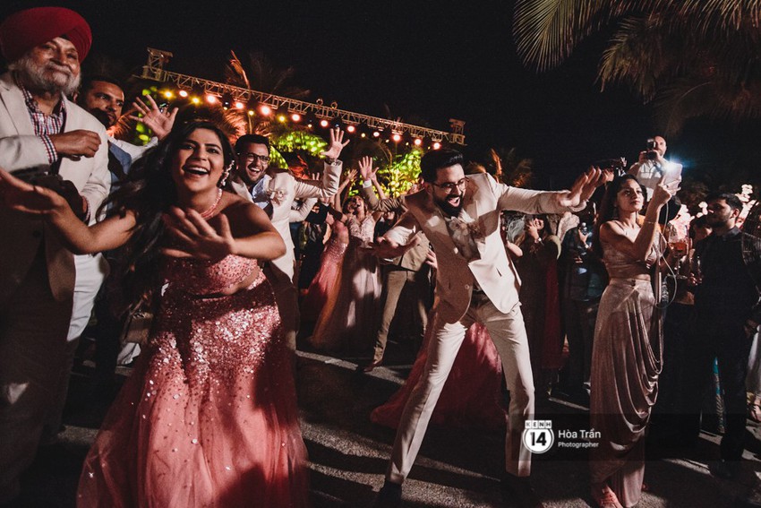 Chùm ảnh: Những khoảnh khắc ấn tượng nhất trong hôn lễ chính thức của cặp đôi tỷ phú Ấn Độ bên bờ biển Phú Quốc - Ảnh 17.