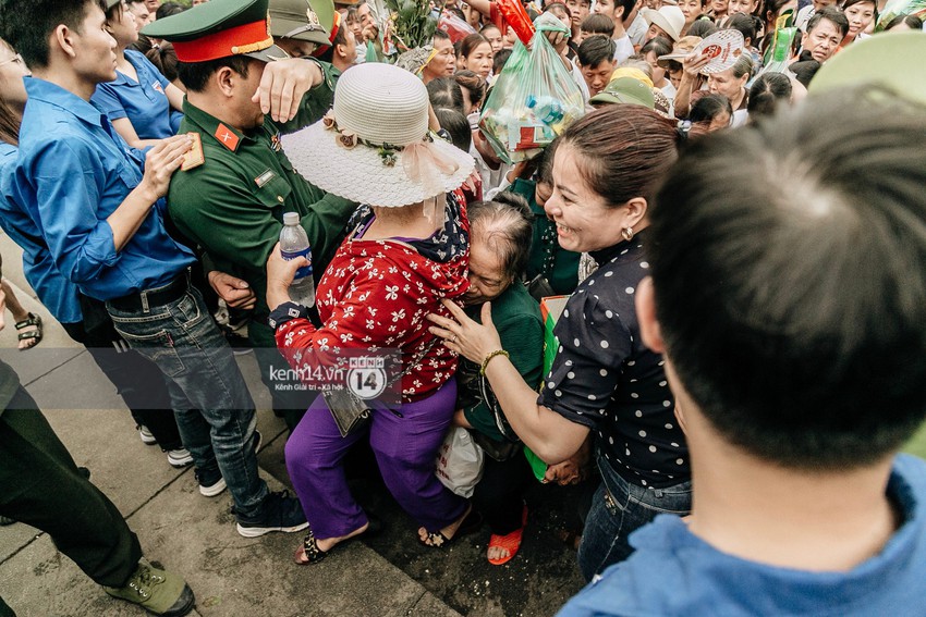 Nhìn lại những khoảnh khắc ấn tượng 2 ngày chính hội ở đền Hùng dịp giỗ Tổ Hùng Vương 2019 - Ảnh 7.