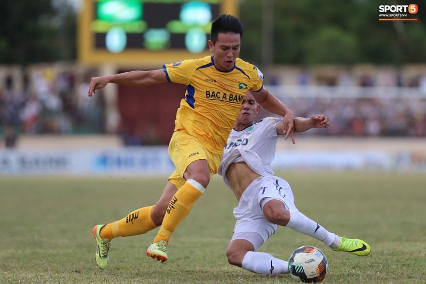 Thua 0-3 trước Sông Lam Nghệ An, HAGL rơi vào top dưới  BXH - Ảnh 9.