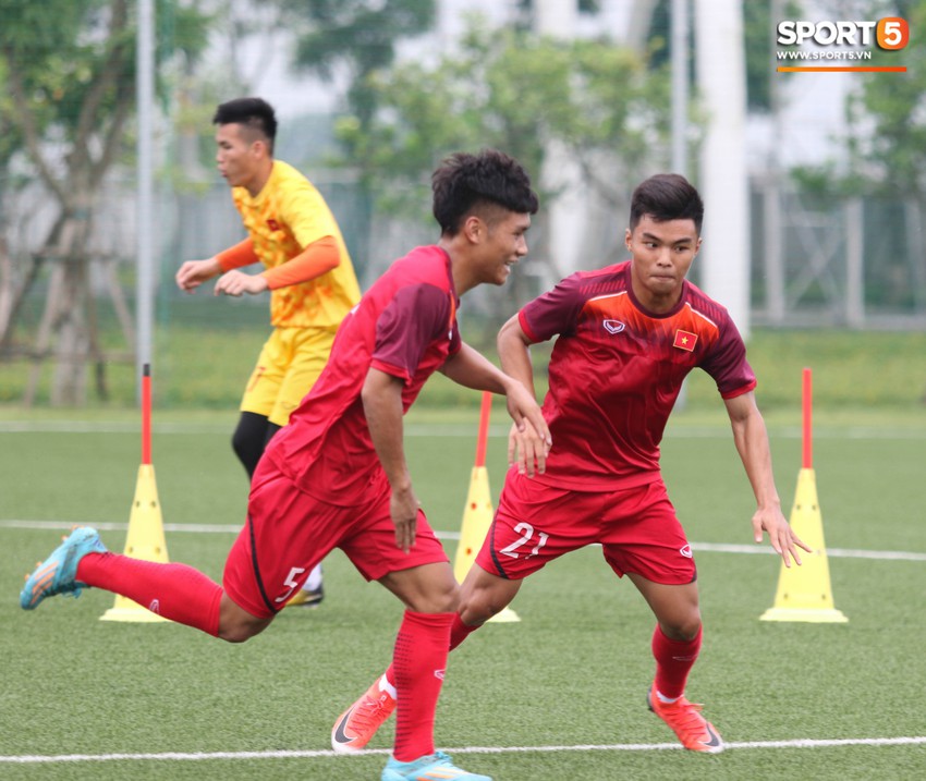 U18 Việt Nam hăng say tập luyện hướng tới giải U18 Đông Nam Á - Ảnh 8.