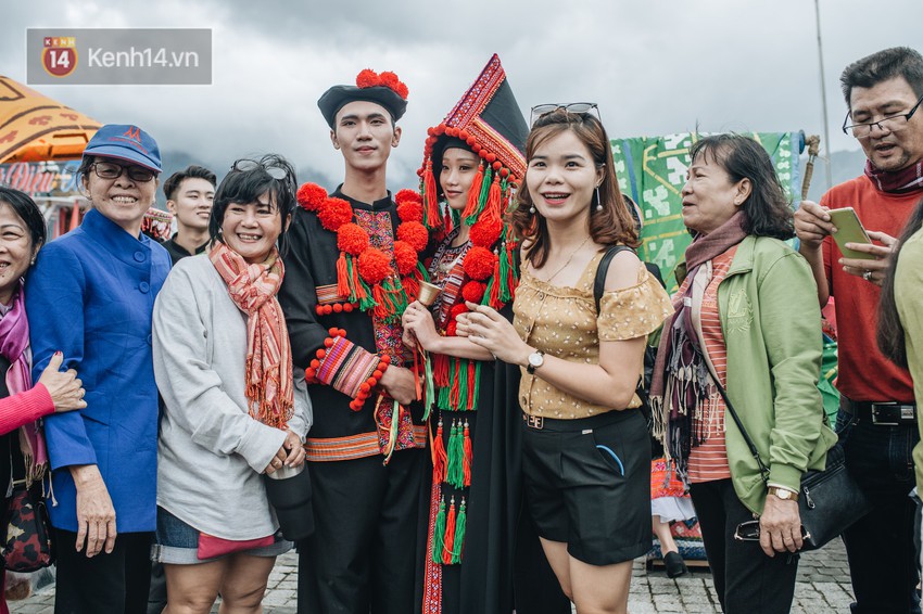 Lên chốn bồng lai trên đỉnh Fansipan, vừa lạc giữa mây trời vừa đắm chìm trong những vũ điệu đầy mê hoặc - Ảnh 37.