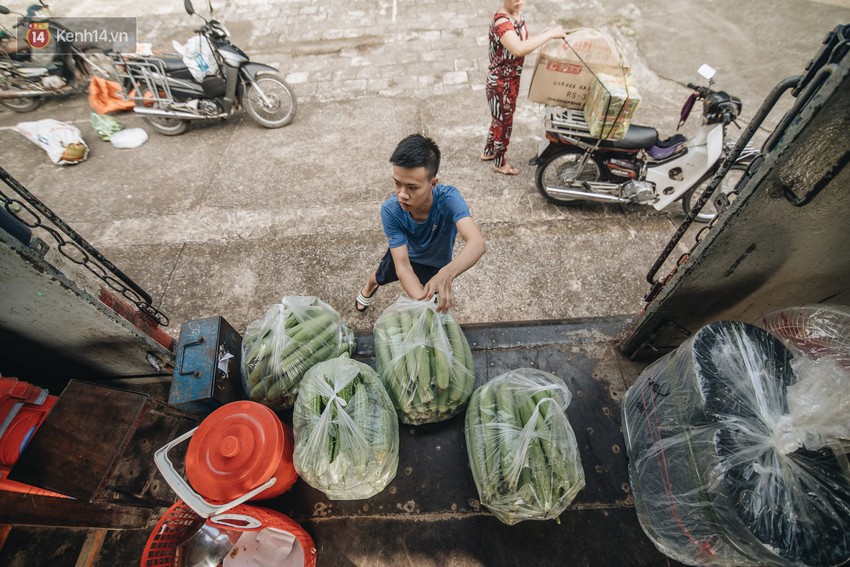 8 giờ trên chuyến tàu kỳ lạ nhất Việt Nam: Rời ga mà không có một hành khách nào - Ảnh 15.